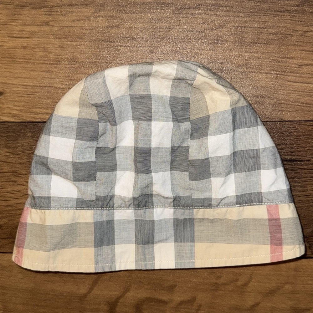 Burberry Children Size Extra Small Hat Cap Nova Check Print Authentic Designer